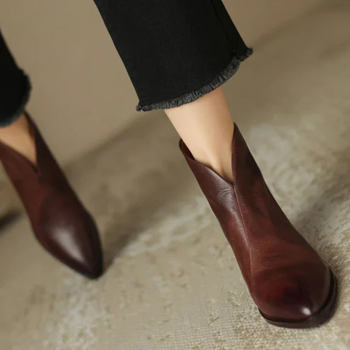 Monvella | Elegant ankle boots