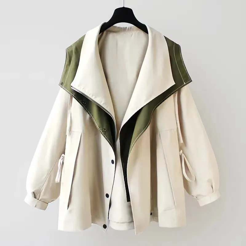 Beate | Stylish water repellent trench coat